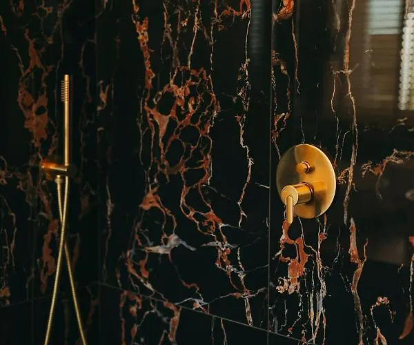 The Felix 10 فندق مبيت وإفطار