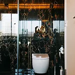 The Felix 10 فندق مبيت وإفطار 4*
