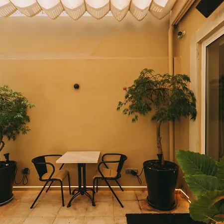 Bed & Breakfast The Felix 10 *